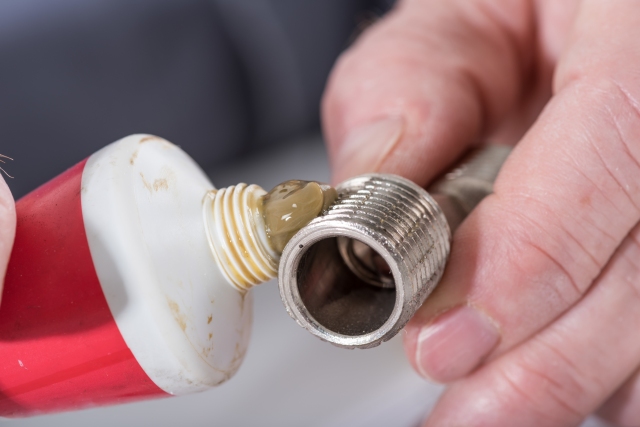 Emergency plumbers Worcester Park, Cuddington, Stoneleigh, KT4